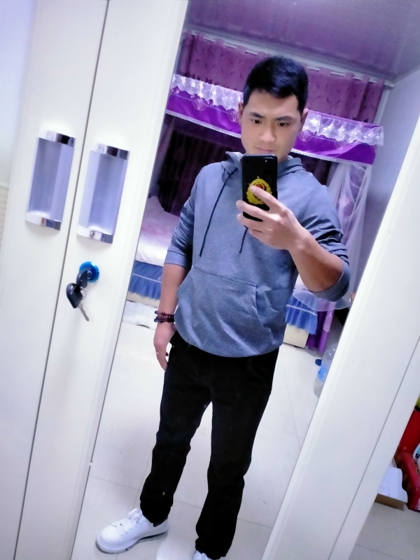 空心的第一张照片--百色相亲服务中心