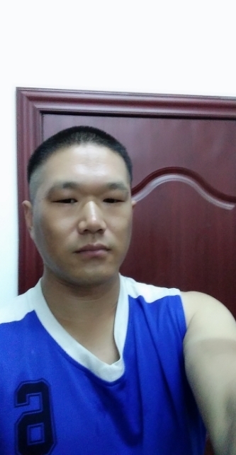 会飞的鱼的第一张照片--百色相亲服务中心