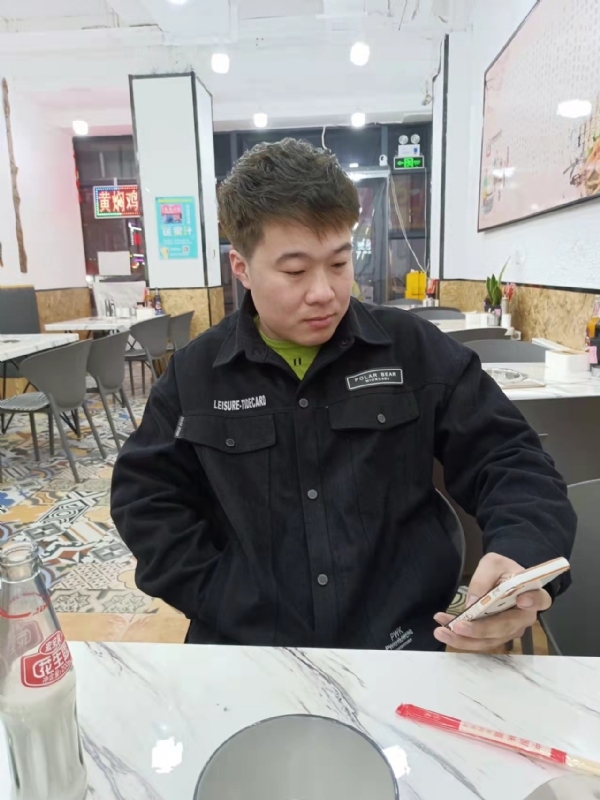 HF的第一张照片--百色相亲服务中心