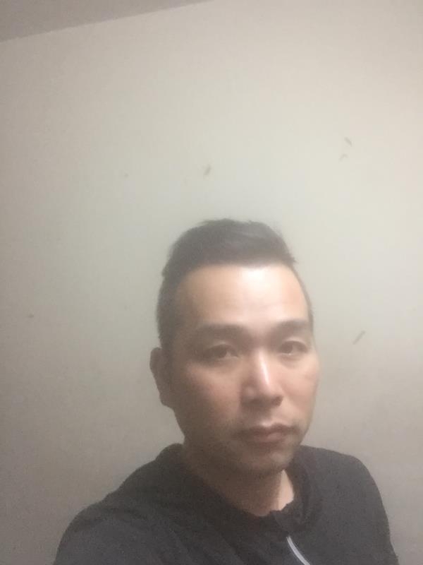 俊君的第一张照片--百色相亲服务中心