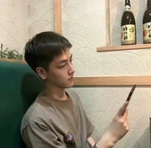 ErikMF的第一张照片--百色相亲服务中心