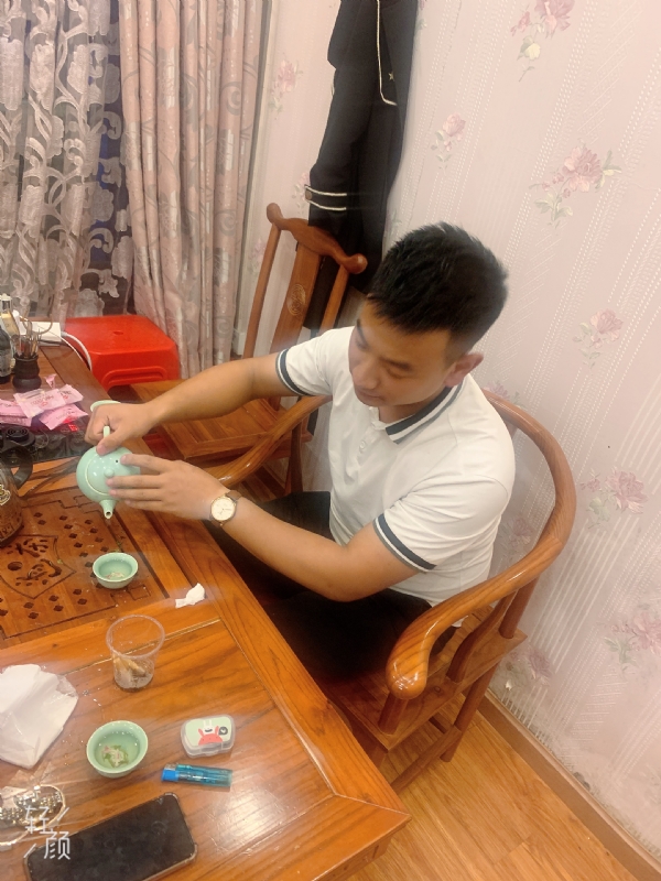 古有风琴的第二张照片--百色相亲服务中心