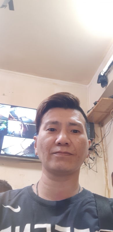 ~忠~仔的第三张照片--百色相亲服务中心