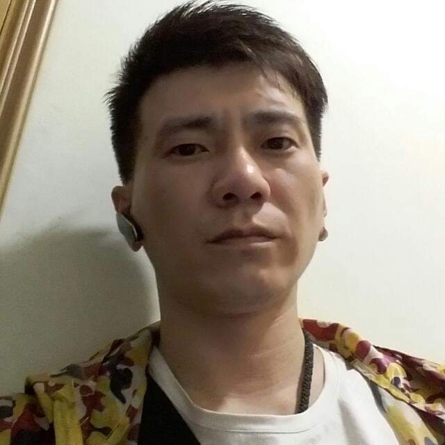 ~忠~仔的第四张照片--百色相亲服务中心