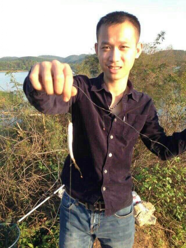 开心最重要的第一张照片--百色相亲服务中心