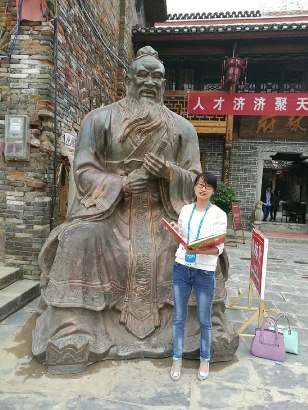 过眼云烟的第四张照片--百色相亲服务中心