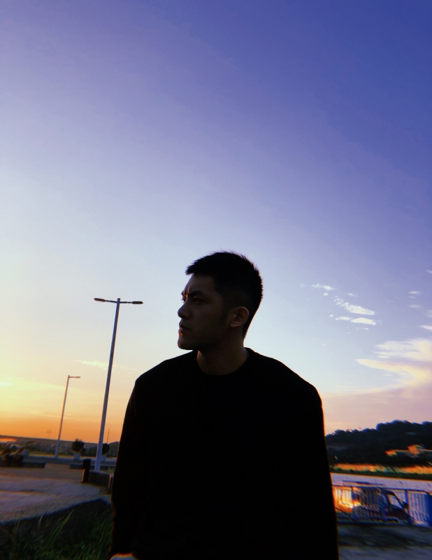 只抽半根煙的第二张照片--百色相亲服务中心