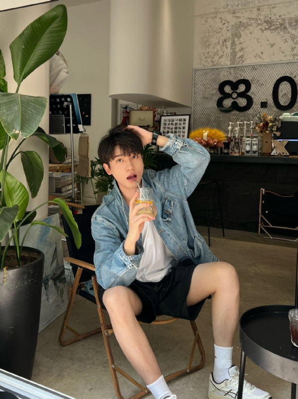 Miracle的第一张照片--百色相亲服务中心