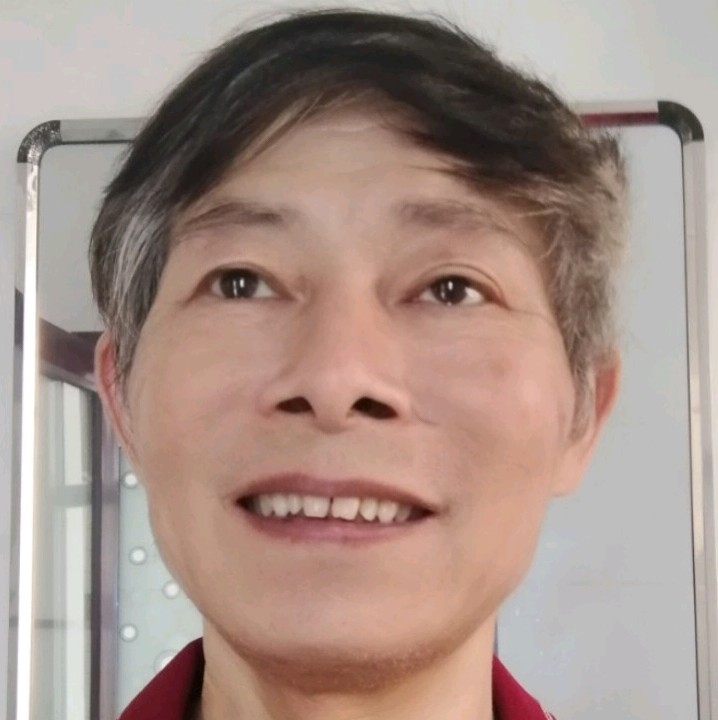 唐衡的第一张照片--百色相亲服务中心