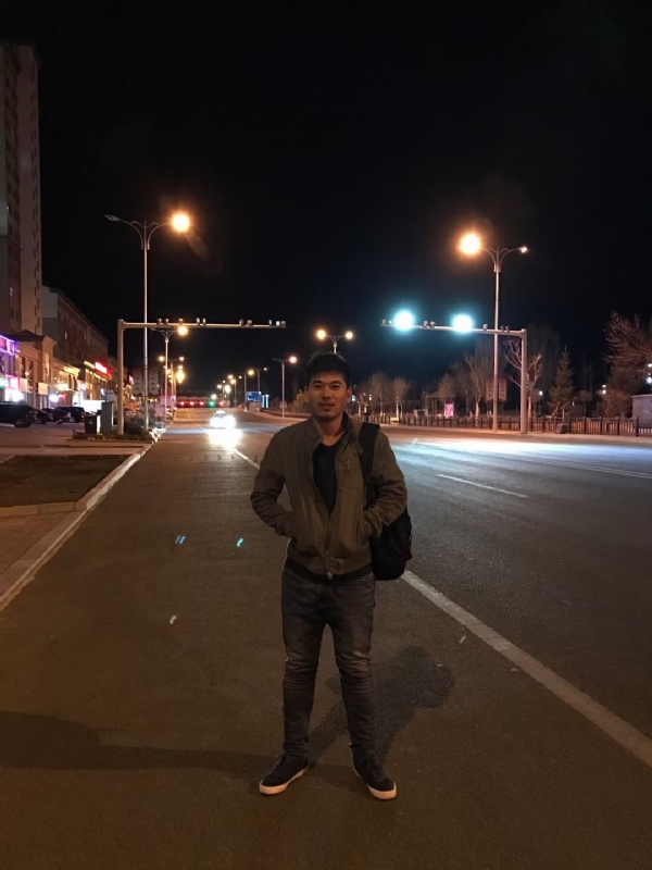 暗里着迷的第一张照片--百色相亲服务中心