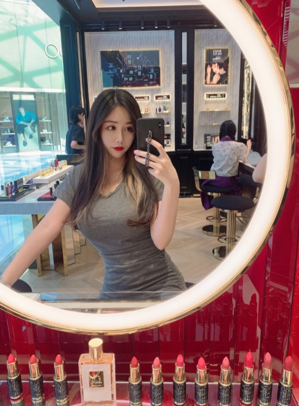 linlin的第一张照片--百色相亲服务中心