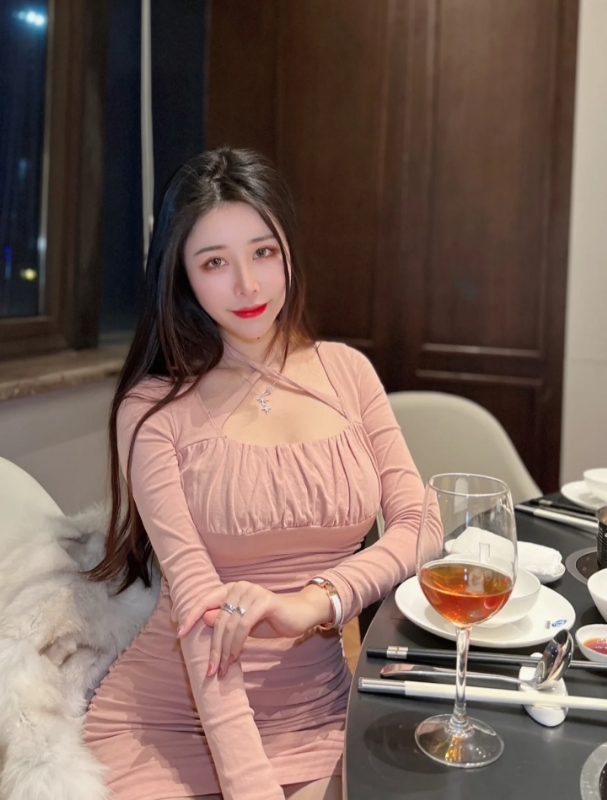 linlin的第三张照片--百色相亲服务中心