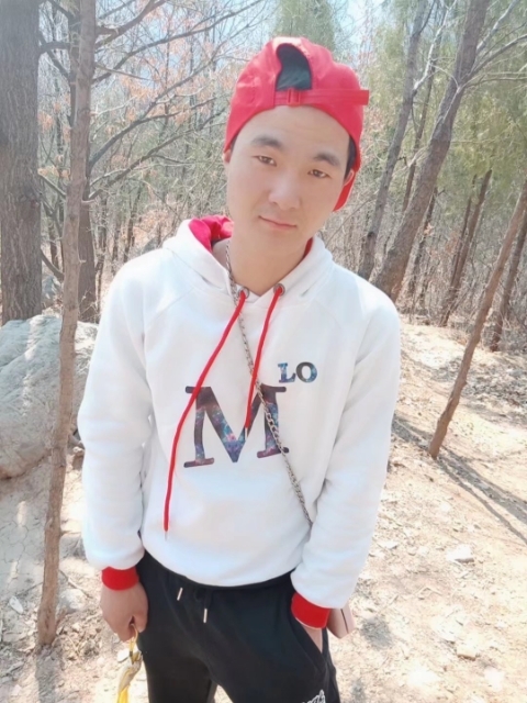 天赐人生的第一张照片--百色相亲服务中心