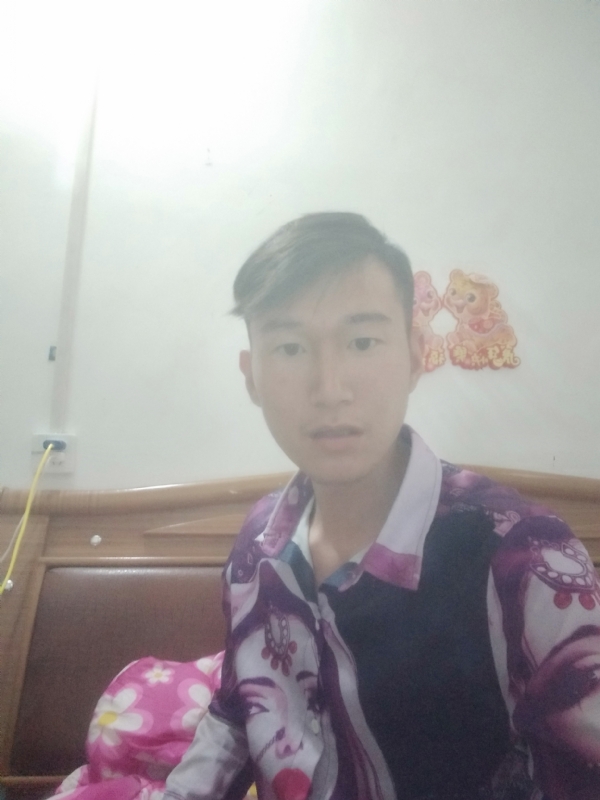 唯美的爱情故事的第四张照片--百色相亲服务中心