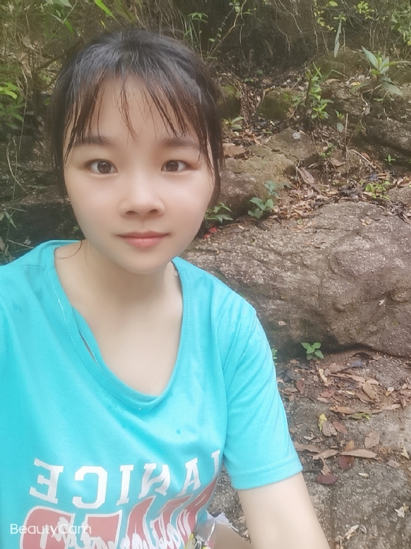 糖糖的第一张照片--百色相亲服务中心