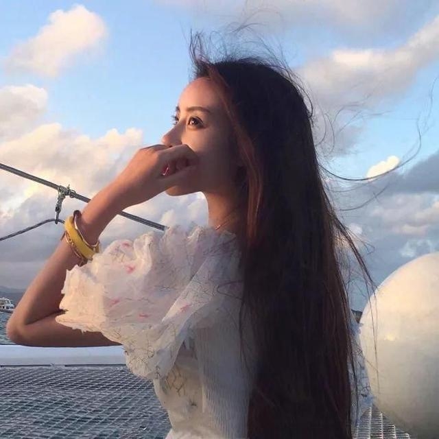 花想要的第一张照片--百色相亲服务中心