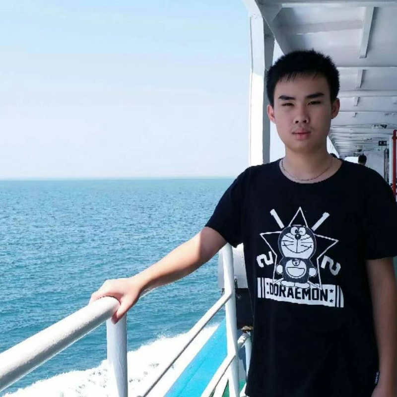 小绅士的第三张照片--百色相亲服务中心