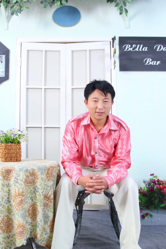 令狐四的第一张照片--百色相亲服务中心