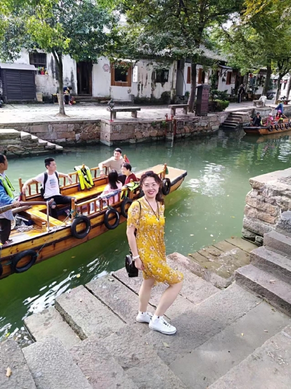 dian的第一张照片--百色相亲服务中心