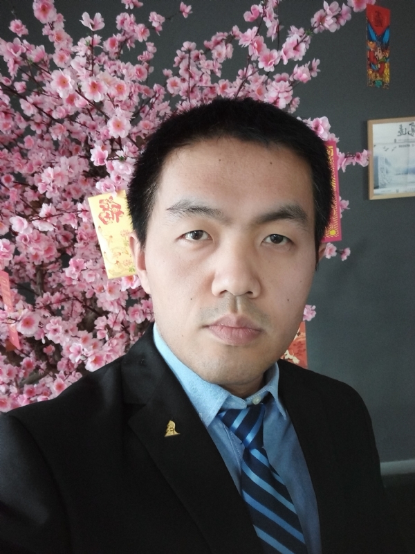 我就是个翻译的第一张照片--百色相亲服务中心