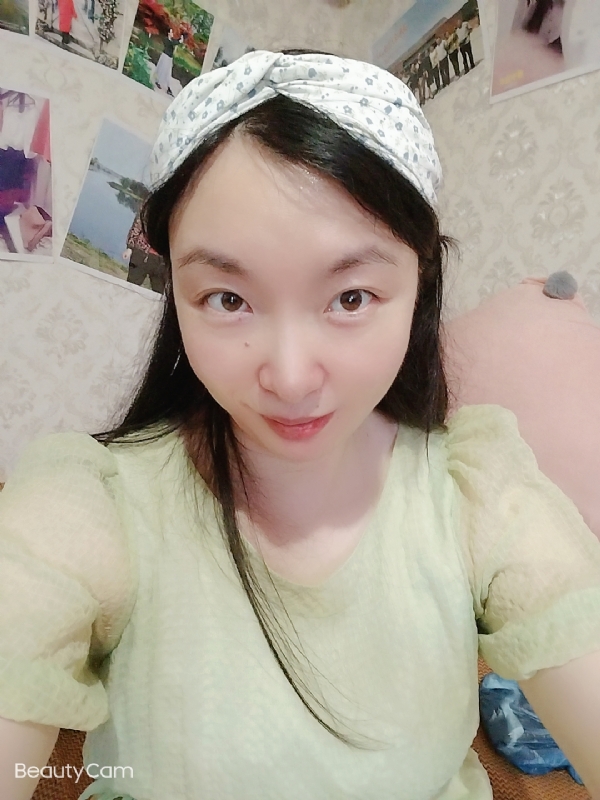 佳佳的第一张照片--百色相亲服务中心