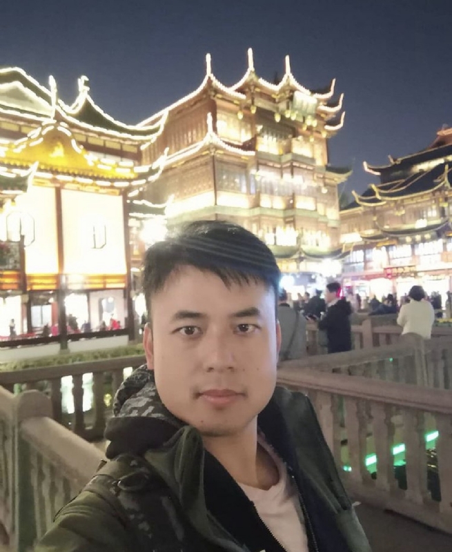 何先生he的第一张照片--百色相亲服务中心