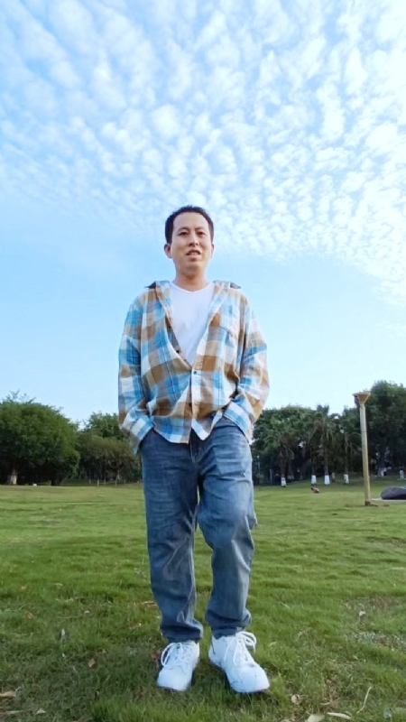 曹先生的第一张照片--百色相亲服务中心