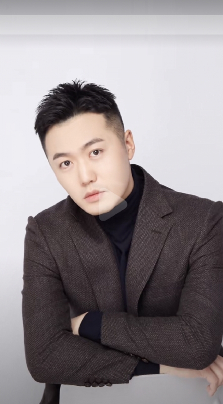 杨天枭的第二张照片--百色相亲服务中心