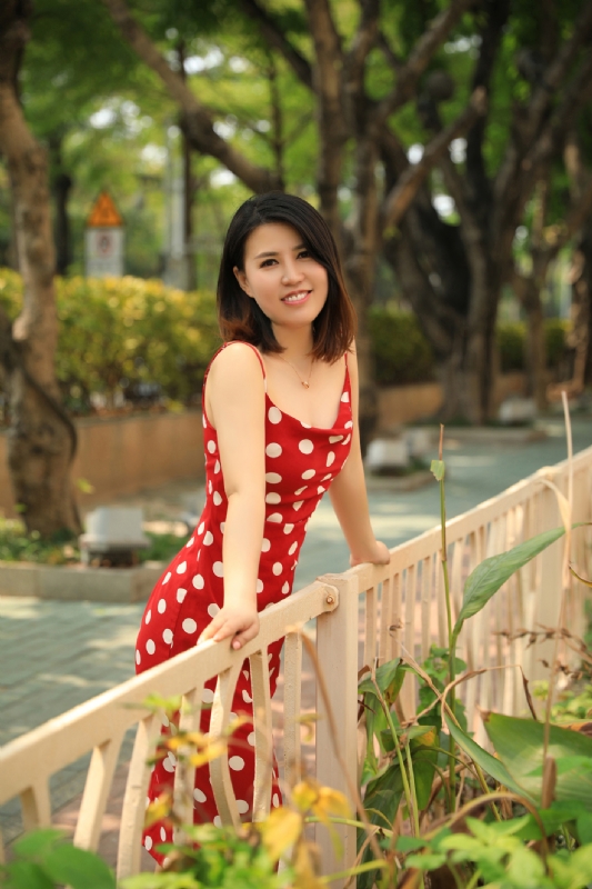 罗林的第五张照片--百色相亲服务中心