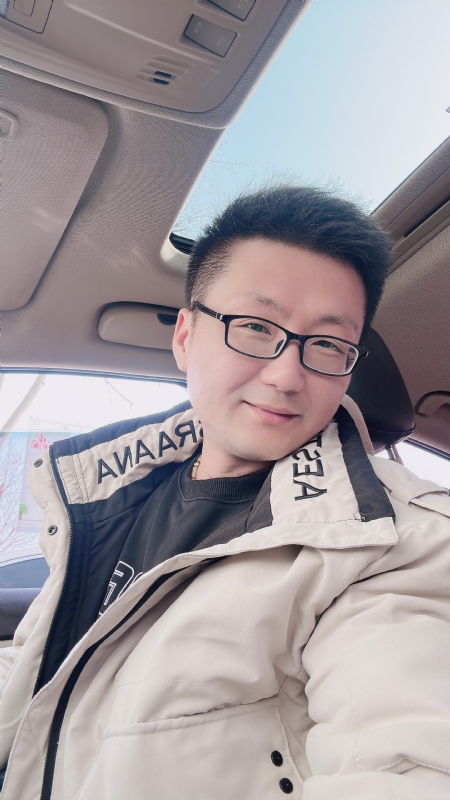 不离不弃的第二张照片--百色相亲服务中心