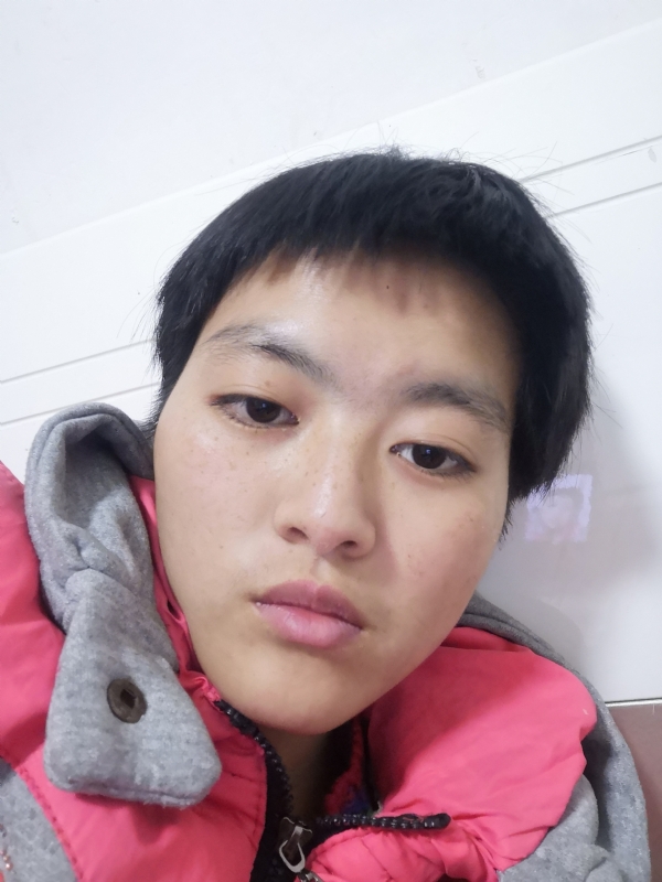 王秋艳的第一张照片--百色相亲服务中心