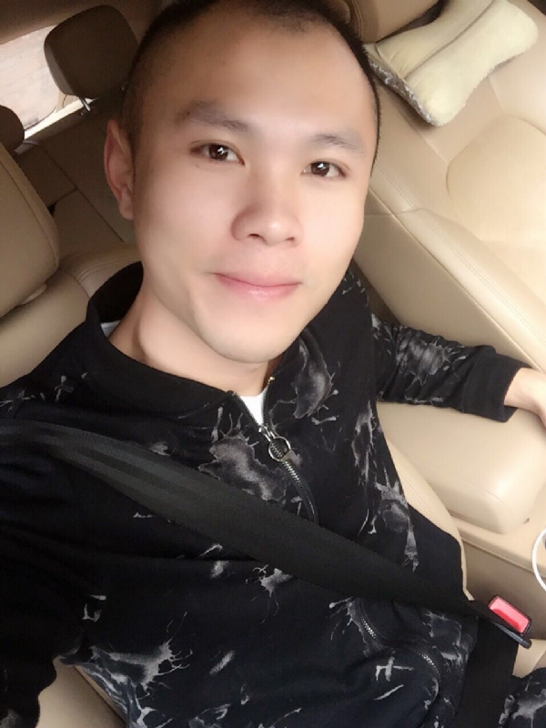 陈六六的第一张照片--百色相亲服务中心