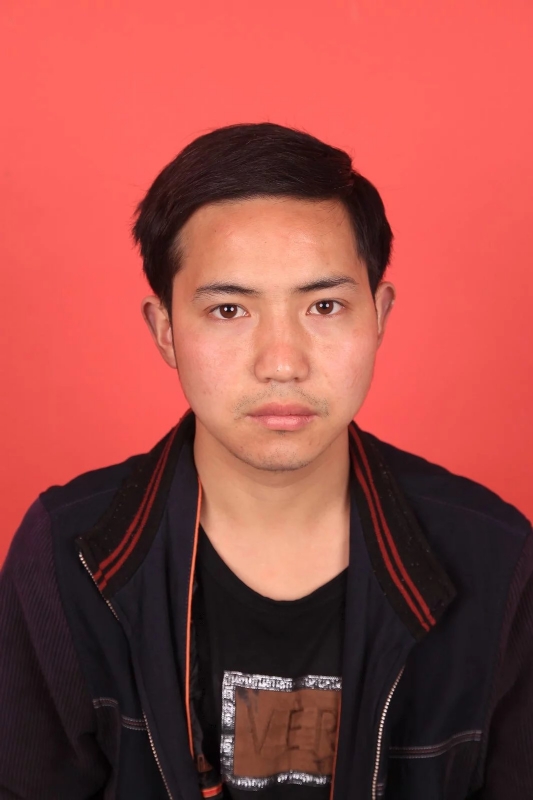 七彩明珠的第一张照片--百色相亲服务中心