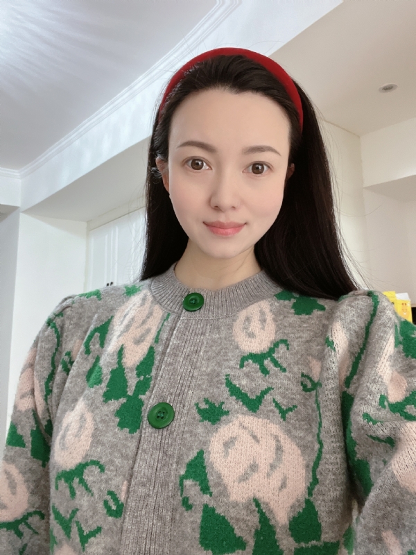 冬儿的第一张照片--百色相亲服务中心