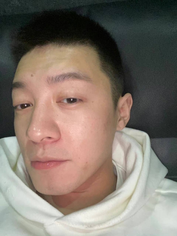 笑宇的第一张照片--百色相亲服务中心