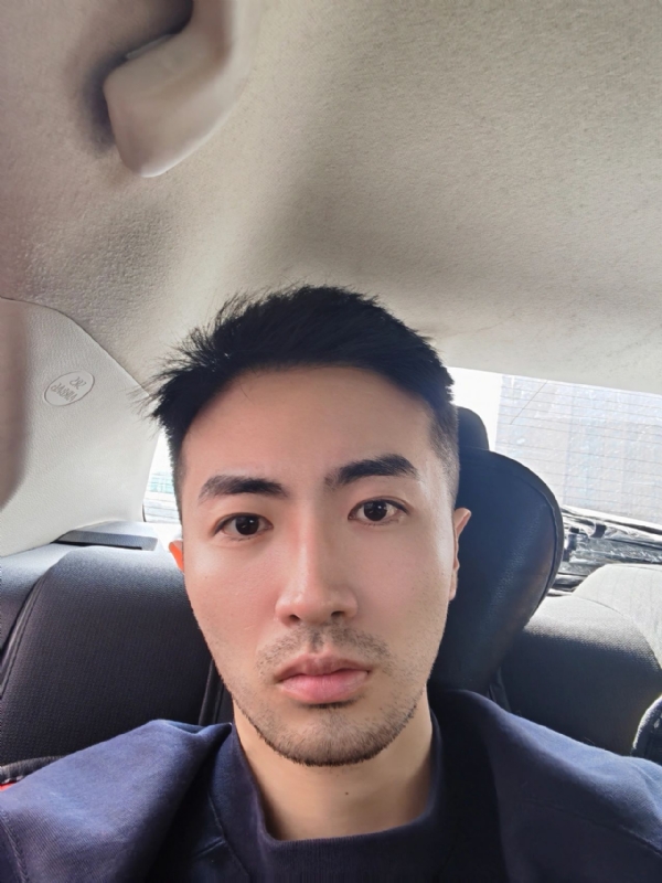 银角大王的第一张照片--百色相亲服务中心