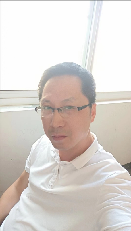 划过生命的流星的第二张照片--百色相亲服务中心