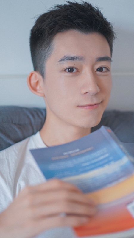 顾飞的第三张照片--百色相亲服务中心