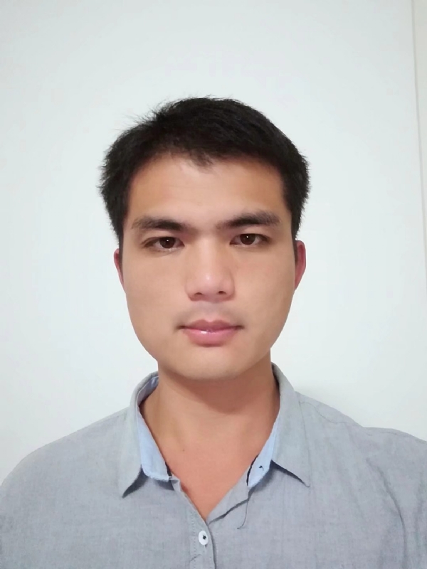 秋天的童话的第一张照片--百色相亲服务中心