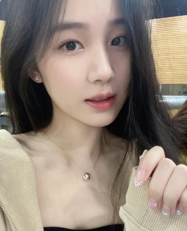 琪琪的第一张照片--百色相亲服务中心