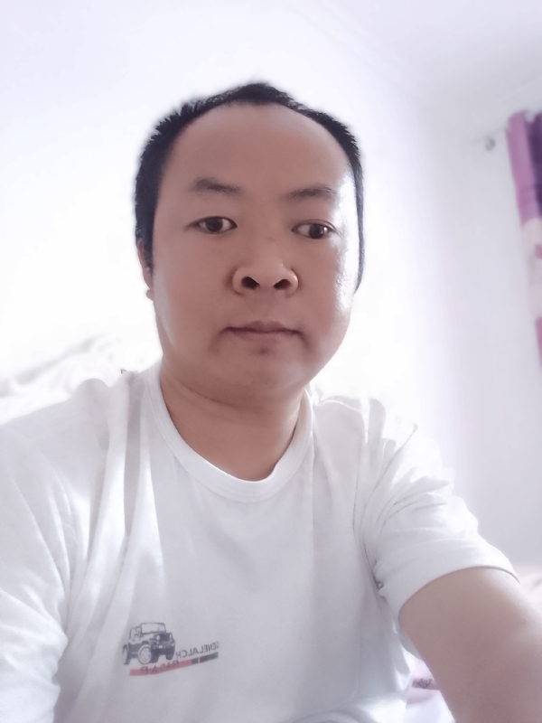 张家小伙子的第二张照片--百色相亲服务中心