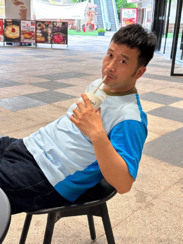 生而为人的第一张照片--百色相亲服务中心