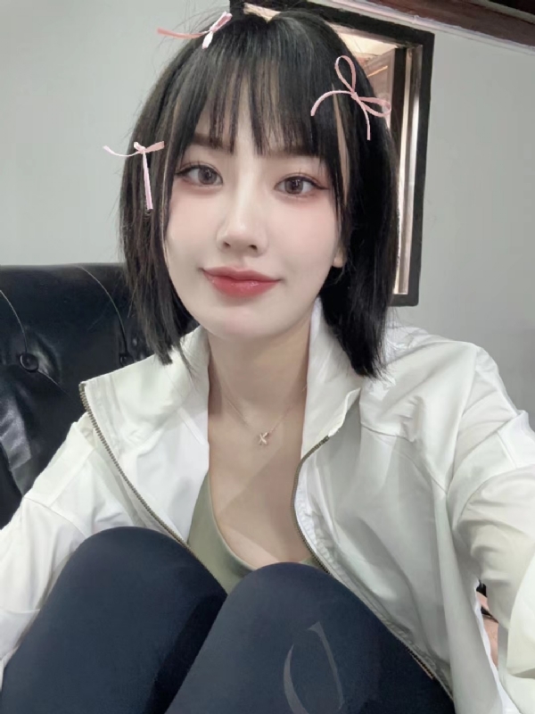 Alma的第一张照片--百色相亲服务中心