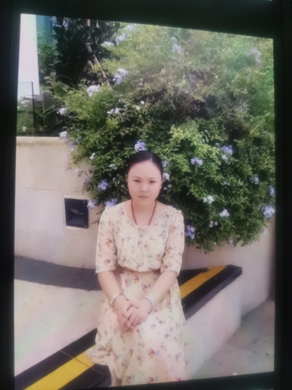 李姝静的第三张照片--百色相亲服务中心