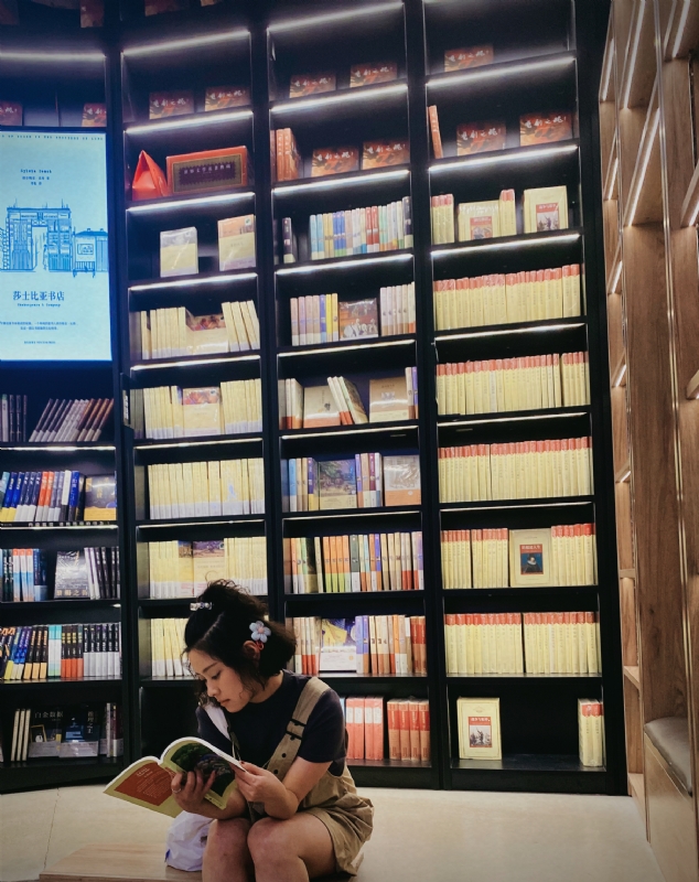 嘉佳的第一张照片--百色相亲服务中心