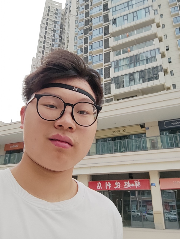 童言无忌的第一张照片--百色相亲服务中心