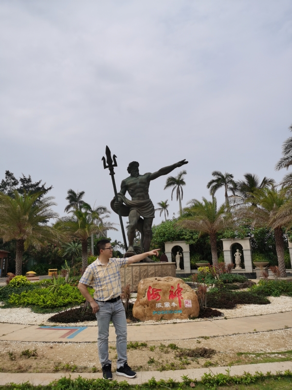 高山深海的第一张照片--百色相亲服务中心