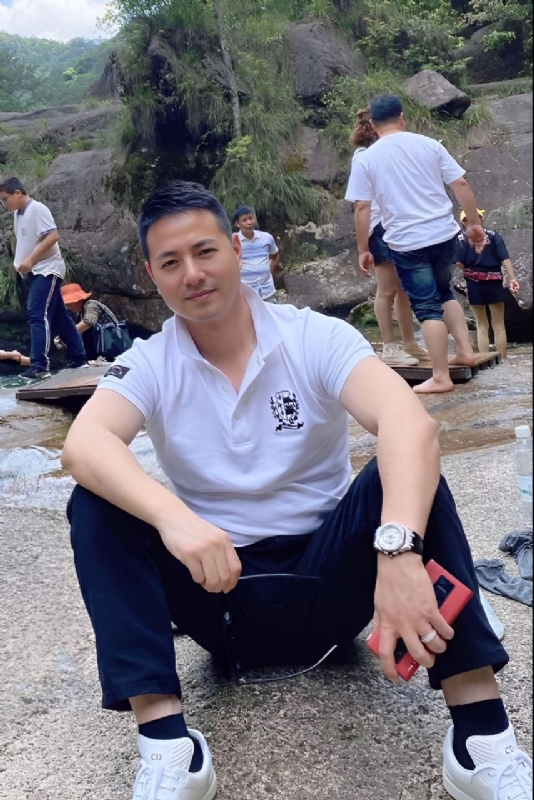 勿忘初心的第三张照片--百色相亲服务中心