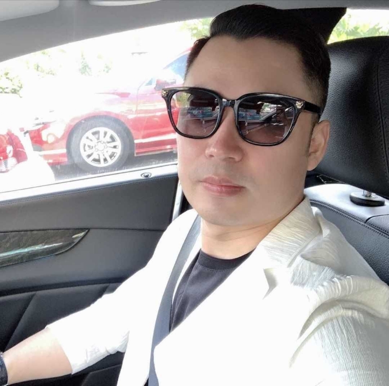 佳缘的第一张照片--百色相亲服务中心