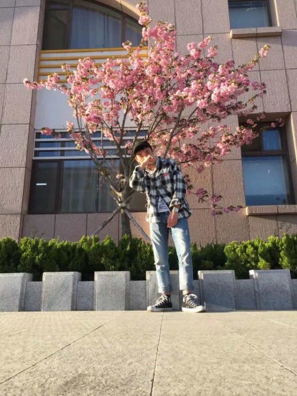 明非的第一张照片--百色相亲服务中心